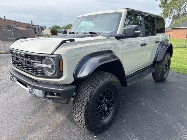 2025 Ford Bronco Raptor photo 2
