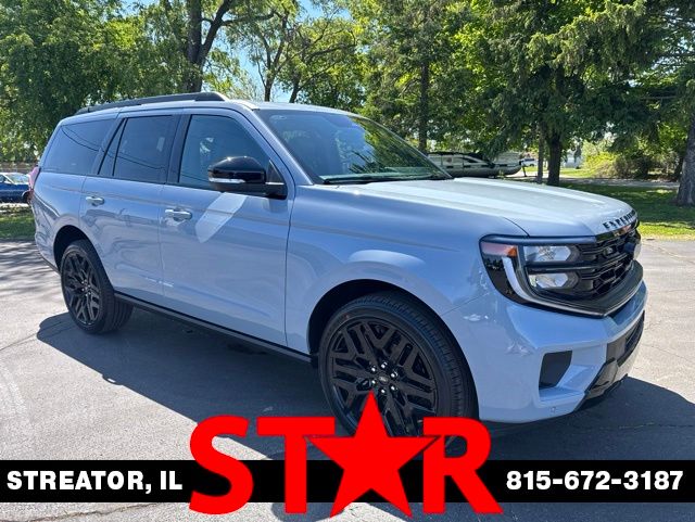 2026 Ford Expedition Platinum 4x4's photo