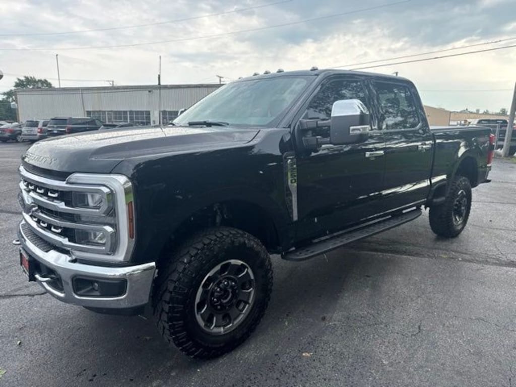 Certified 2024 Ford F-250SD Lariat Truck