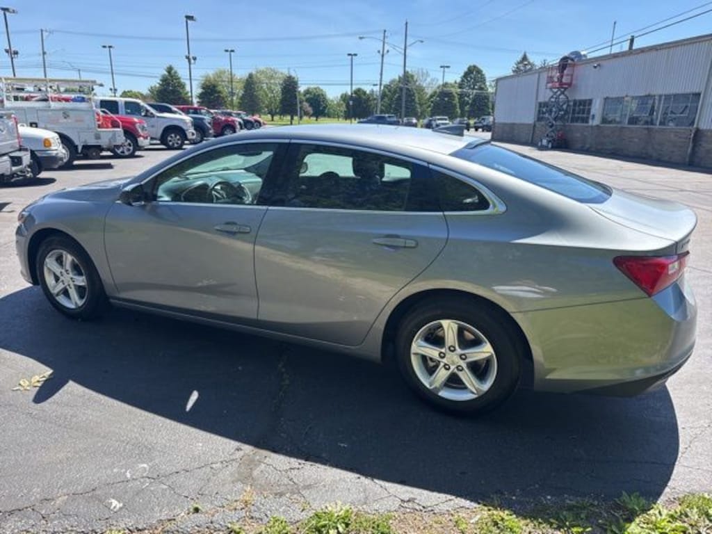 Used 2023 Chevrolet Malibu LT Sedan