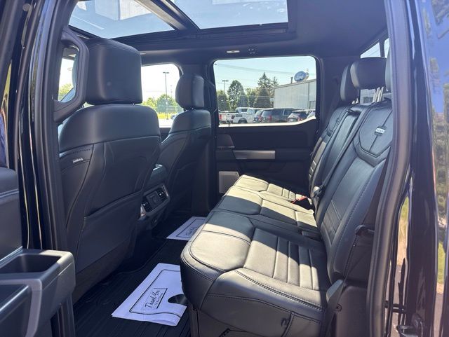 2026 Ford F-250 Super Duty Platinum - Photo 9