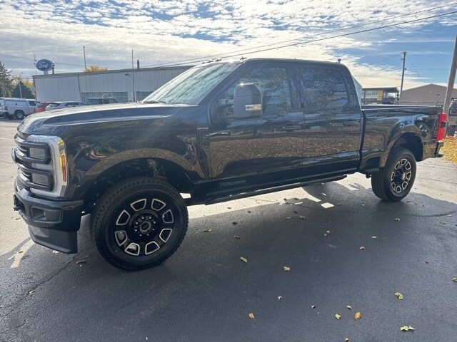 2026 Ford F-250 photo 2