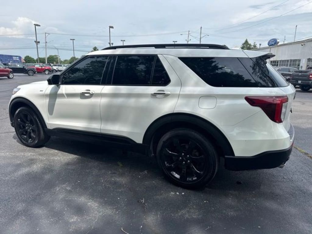 Certified 2023 Ford Explorer ST-Line SUV