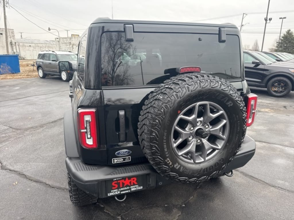 New 2025 Ford Bronco Badlands SUV