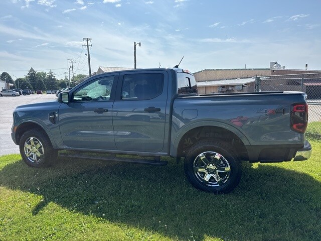 2025 Ford Ranger XLT photo 3