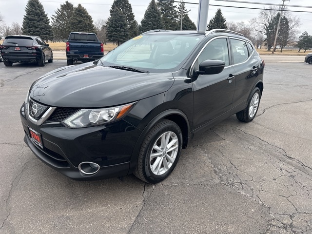 Used 2018 Nissan Rogue Sport SV with VIN JN1BJ1CR0JW283491 for sale in Streator, IL