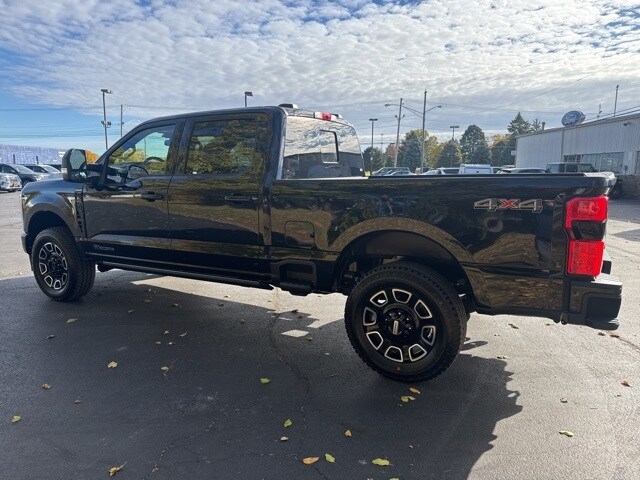 2026 Ford F-250 photo 3