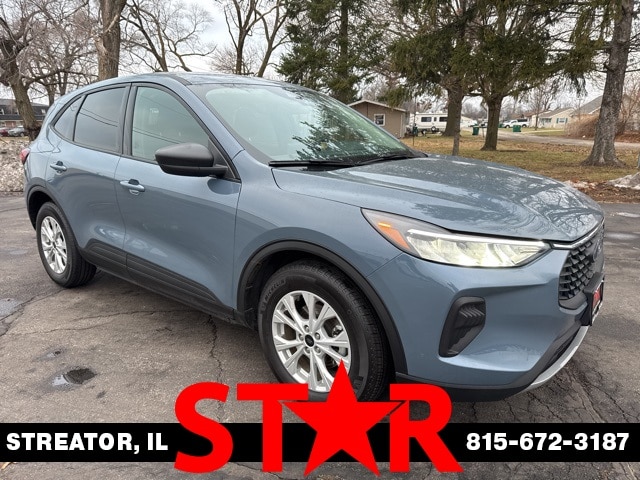 2025 Ford Escape Active's photo