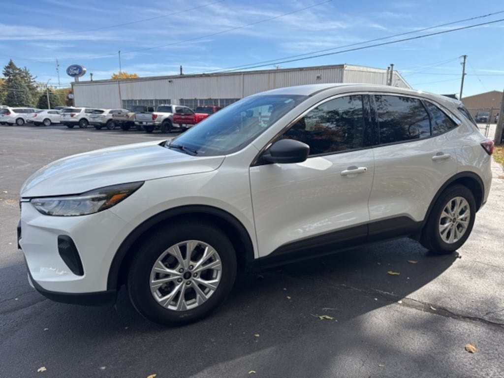 Used 2024 Ford Escape Active SUV