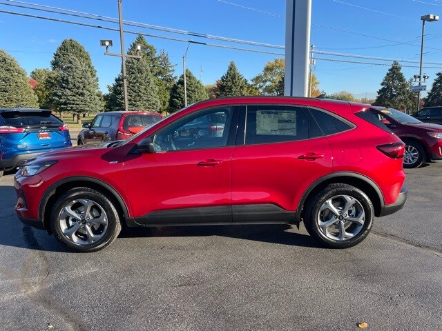 2025 Ford Escape ST-Line photo 3
