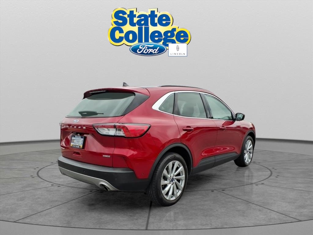 Used 2022 Ford Escape Hybrid Titanium SUV