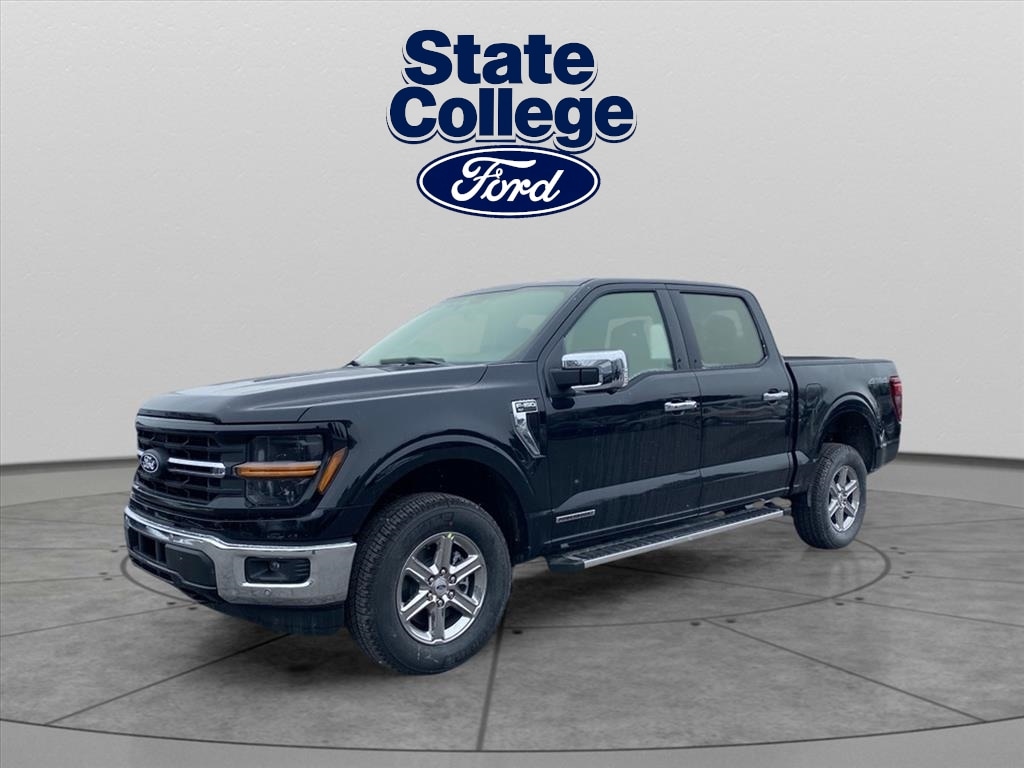 2025 Ford F-150 XLT's photo