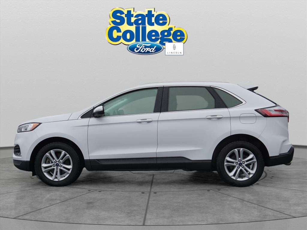 2019 Ford Edge SEL photo 2