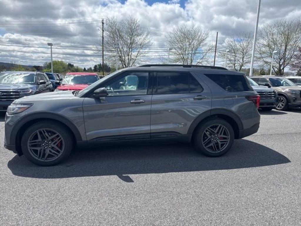 New 2026 Ford Explorer ST SUV
