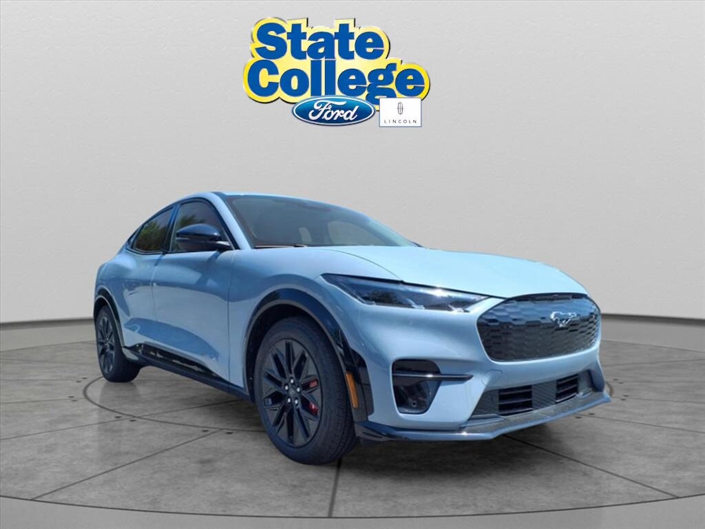 2025 Ford Mustang Mach-E Premium photo 2