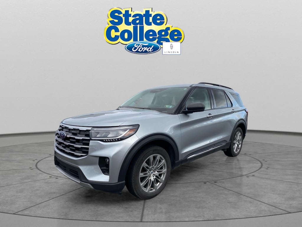 Used 2025 Ford Explorer Active SUV