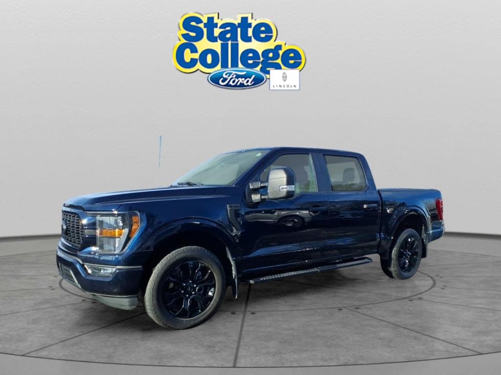 2023 Ford F-150 XL's photo