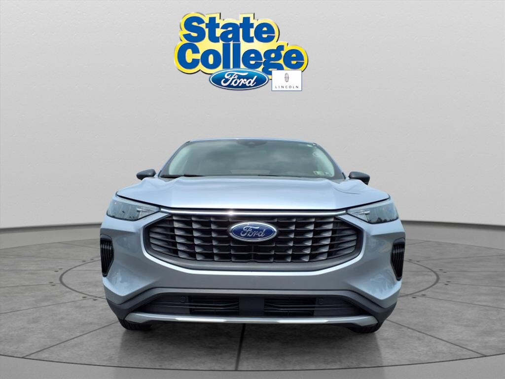 2024 Ford Escape Active photo 2