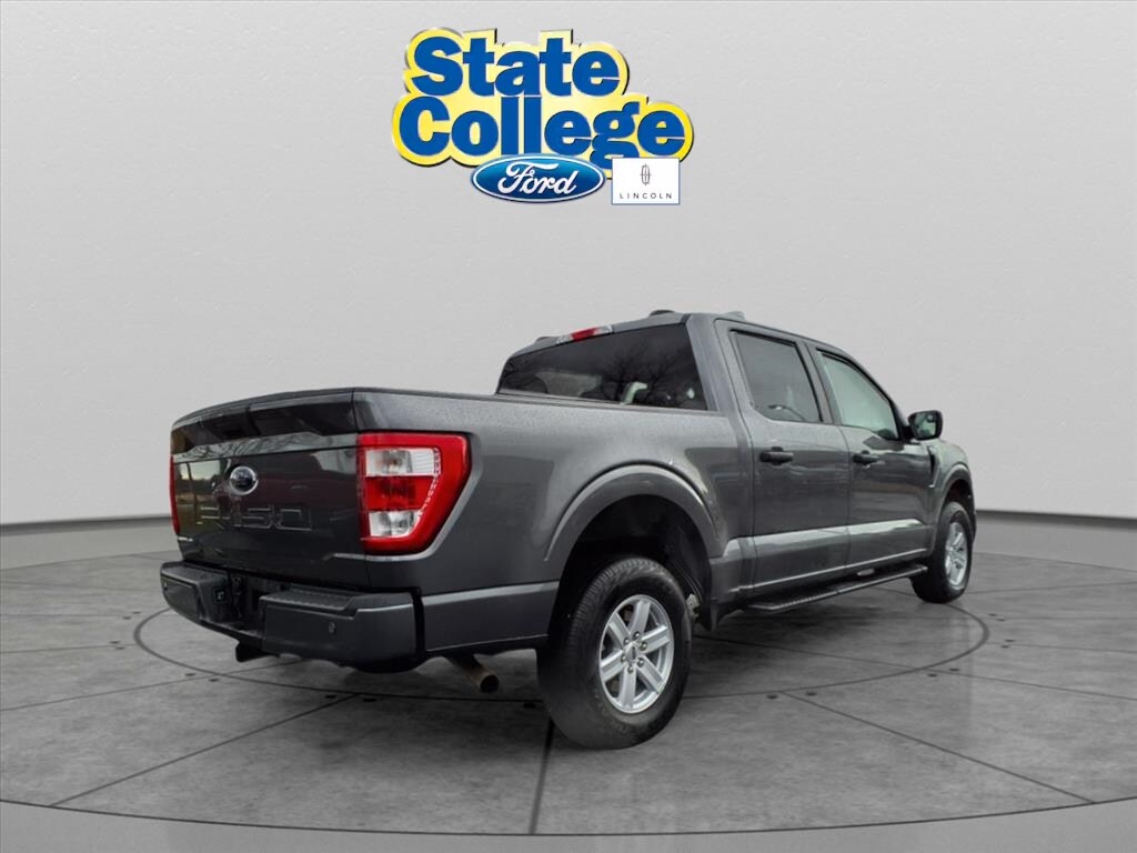 2022 Ford F-150 XL photo 2