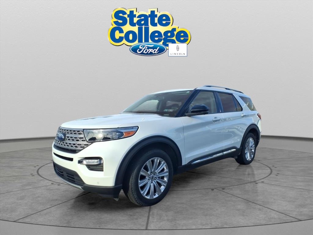 2022 Ford Explorer Limited's photo
