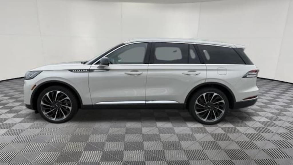 Used 2025 Lincoln Aviator Reserve SUV
