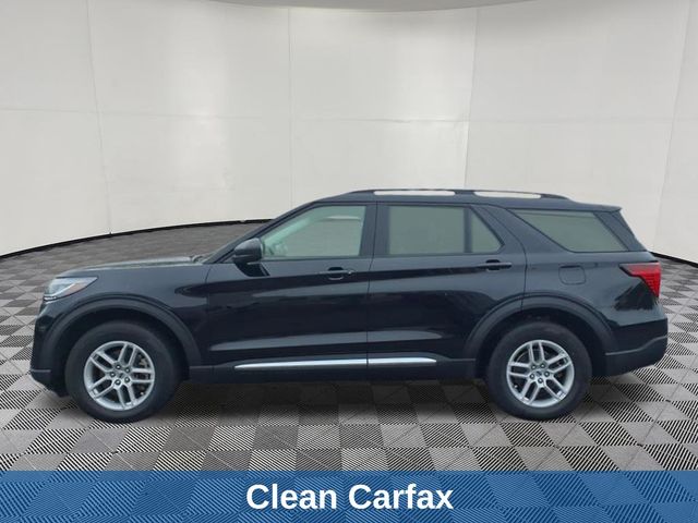 2025 Ford Explorer Active - Photo 2
