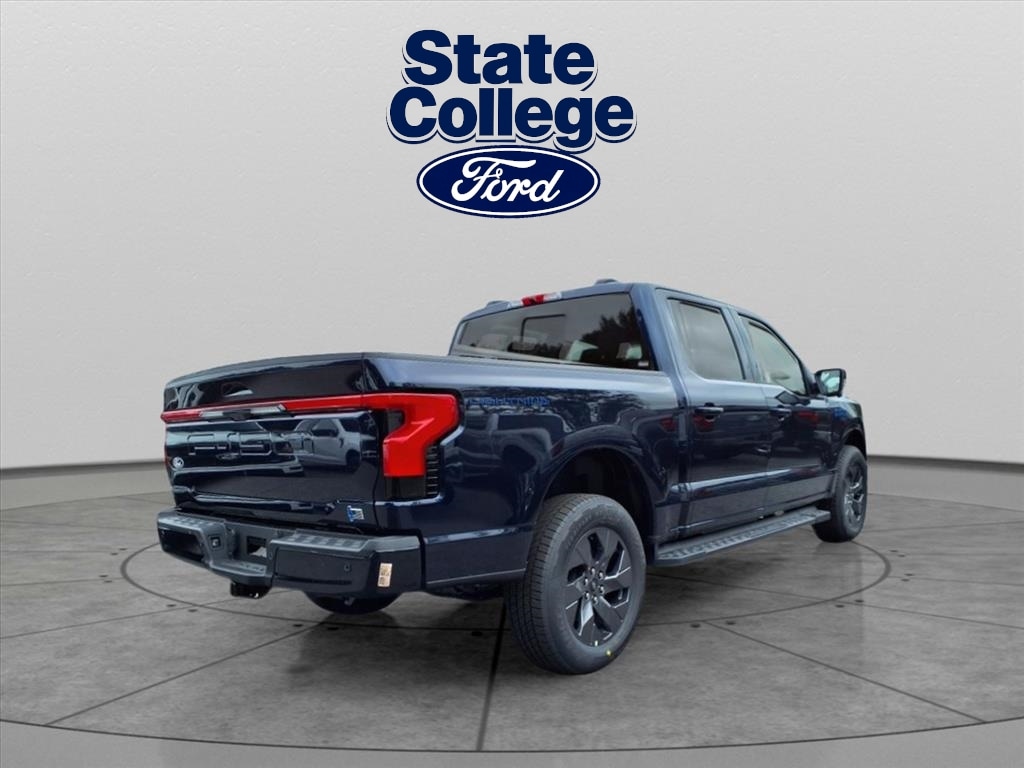 New 2025 Ford F-150 Lightning Lariat AWD Lariat SuperCrew 5.5 ft. SB