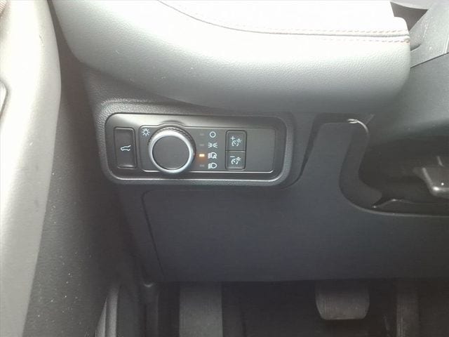 2025 Ford Explorer Active - Photo 19