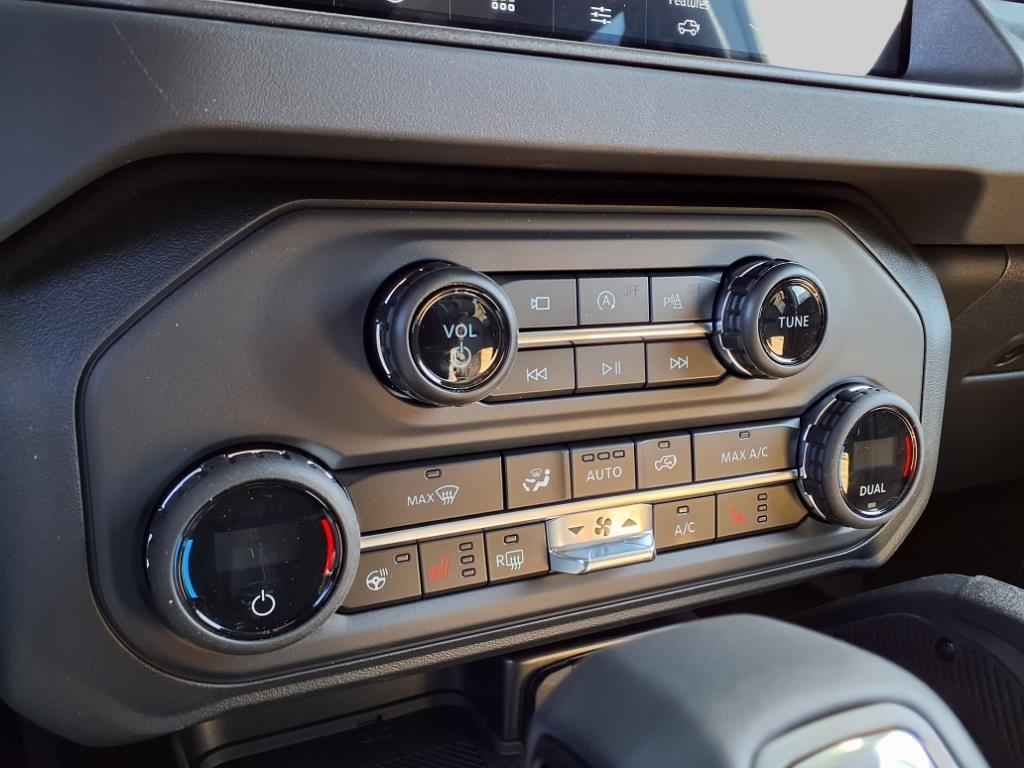 2025 Ford Bronco 4-Door Badlands - Photo 8