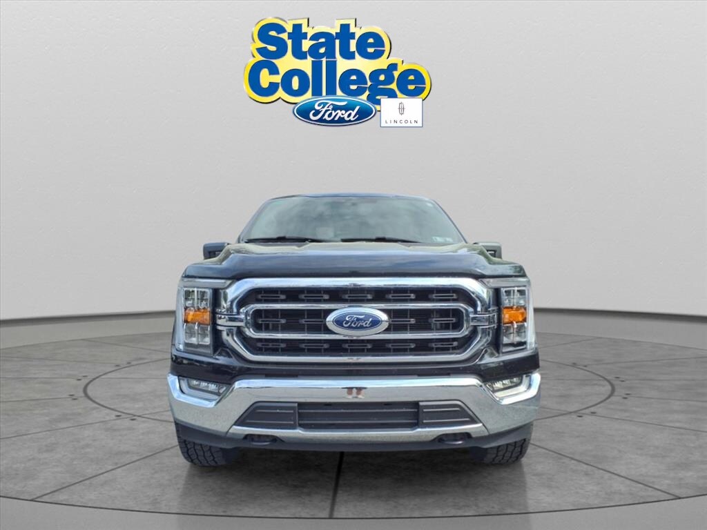 2023 Ford F-150 XLT photo 2