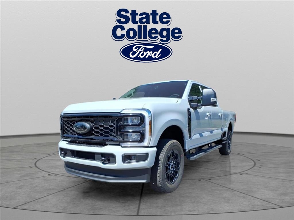 New 2026 Ford F-350 Super Duty XLT 4x4 XLT Crew Cab 6.8 ft. SB SRW Pickup