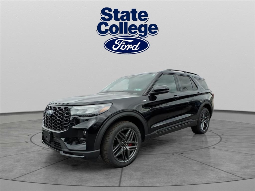 2025 Ford Explorer ST-LINE's photo