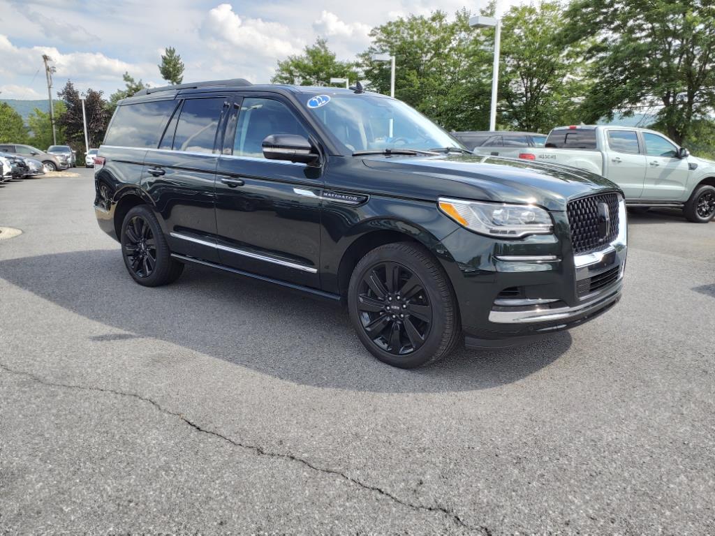 Used 2022 Lincoln Navigator Black Label with VIN 5LMJJ2TT9NEL00383 for sale in State College, PA