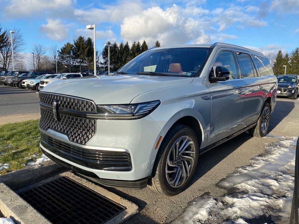 Used 2025 Lincoln Navigator L Reserve SUV