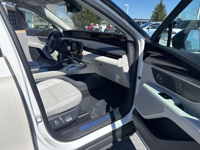 2026 Lincoln Nautilus Premiere - Photo 28