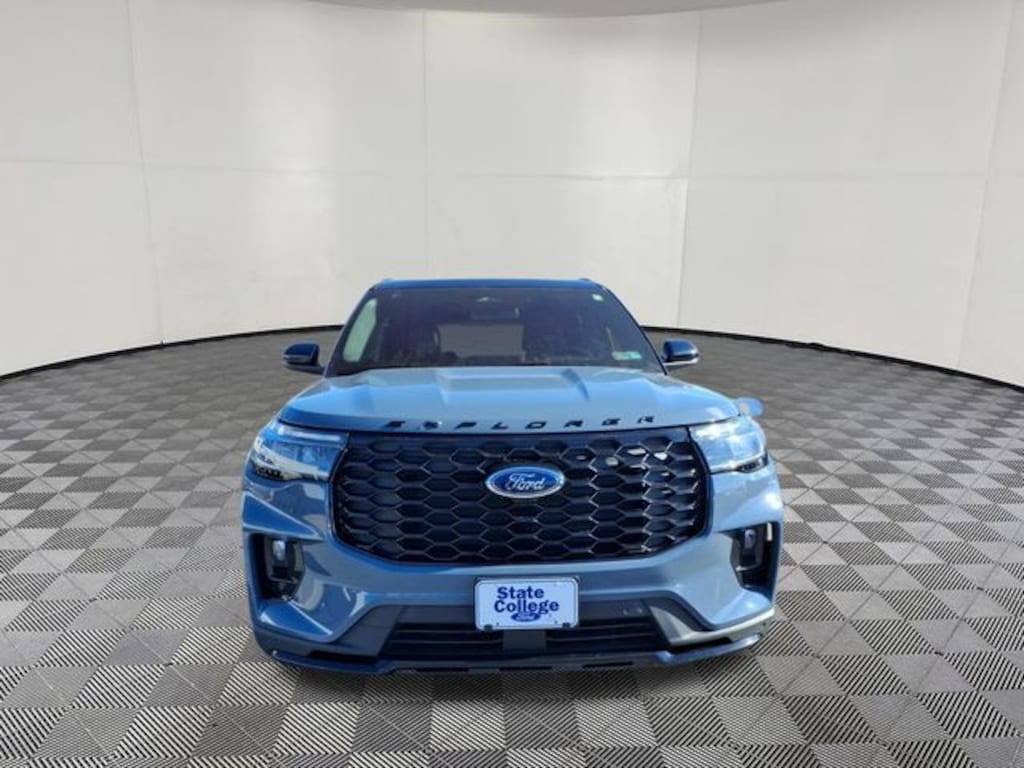 Used 2025 Ford Explorer ST-Line SUV