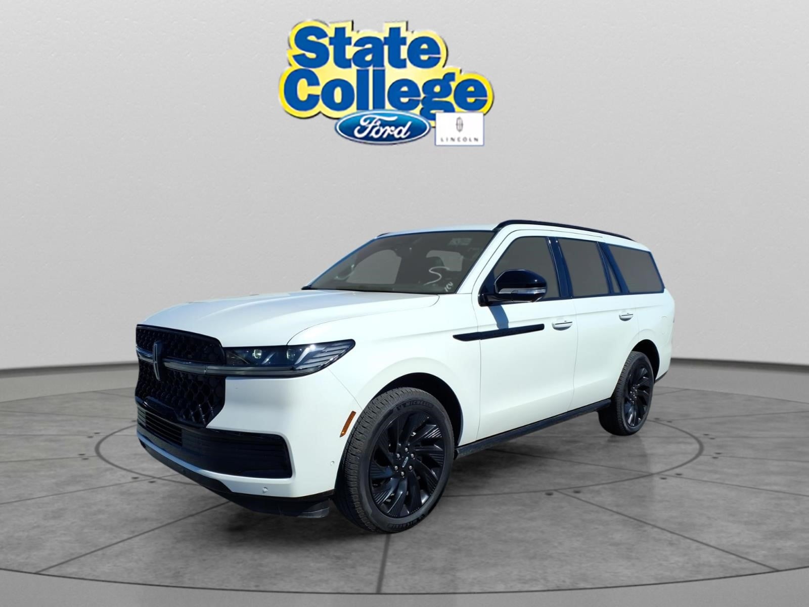 2025 Lincoln Navigator SUV 