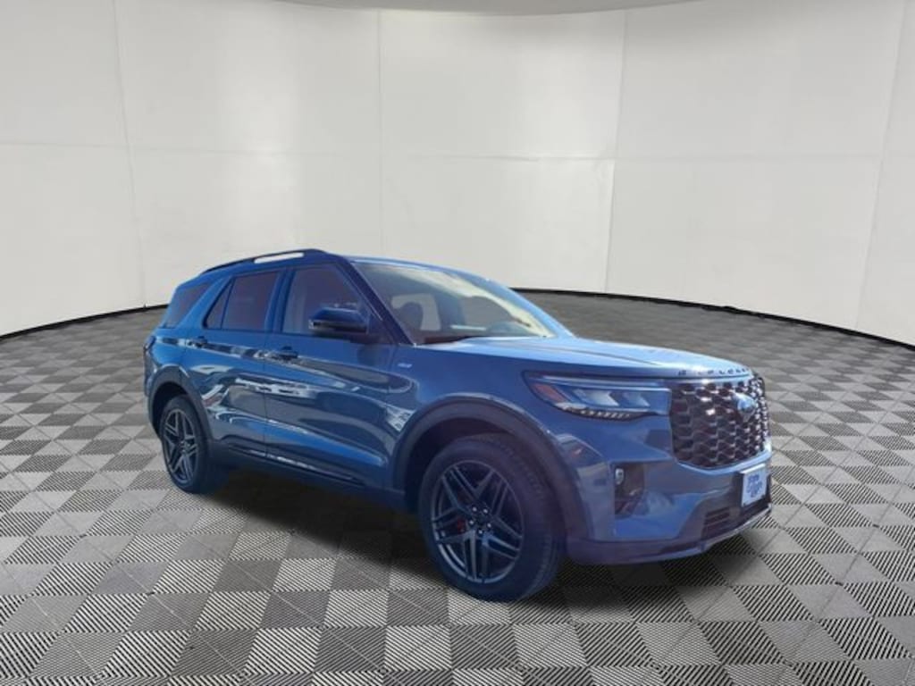 Used 2025 Ford Explorer ST-Line SUV