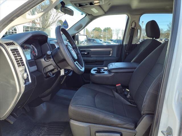2020 Ram 1500 Classic Warlock photo 4