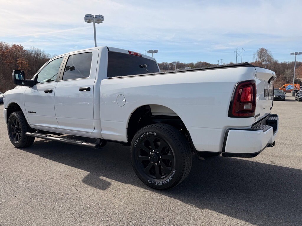 Used 2025 Ram 2500 Big Horn Big Horn 4x4 Crew Cab 64 Box