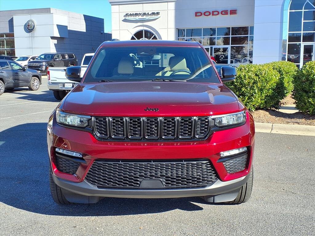 Used 2023 Jeep Grand Cherokee Limited Limited 4x2