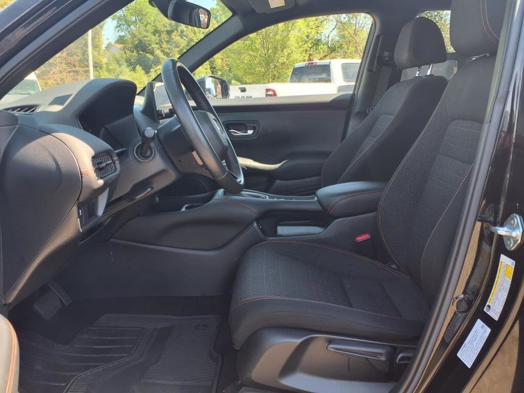 2024 Honda HR-V Sport photo 3