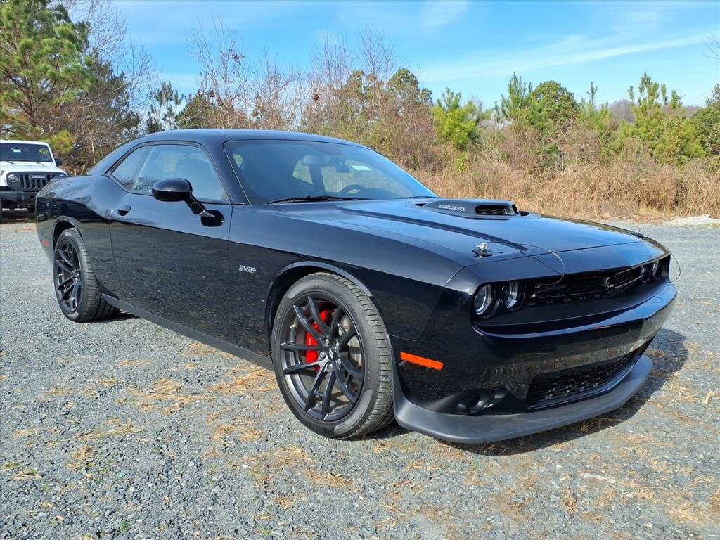 Used 2023 Dodge Challenger R/T R/T RWD