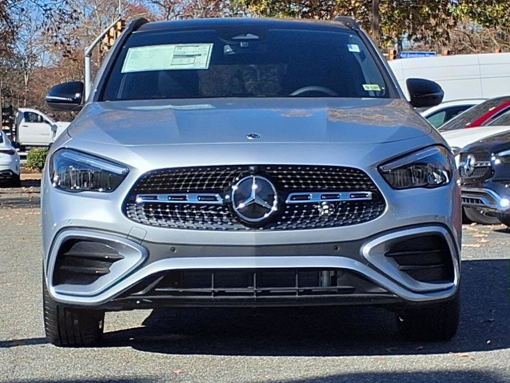 2025 Mercedes Benz GLA 250 photo 3