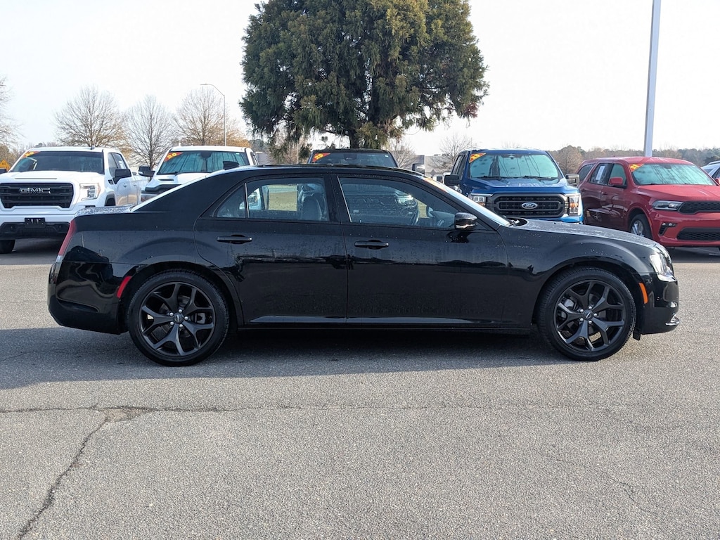 Used 2022 Chrysler 300 300S 300S RWD