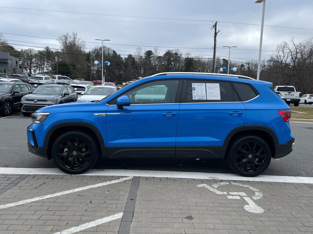 Certified 2023 Volkswagen Taos SE SE FWD