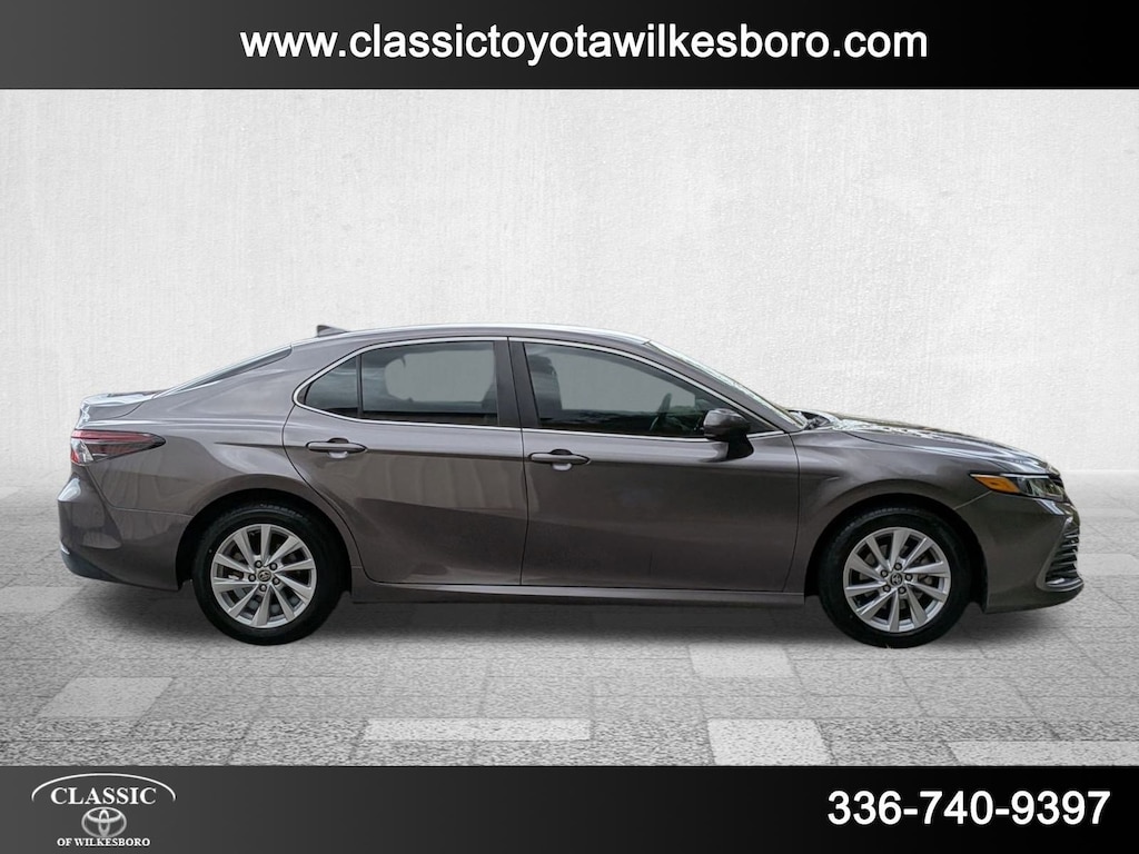 Used 2023 Toyota Camry LE LE Auto