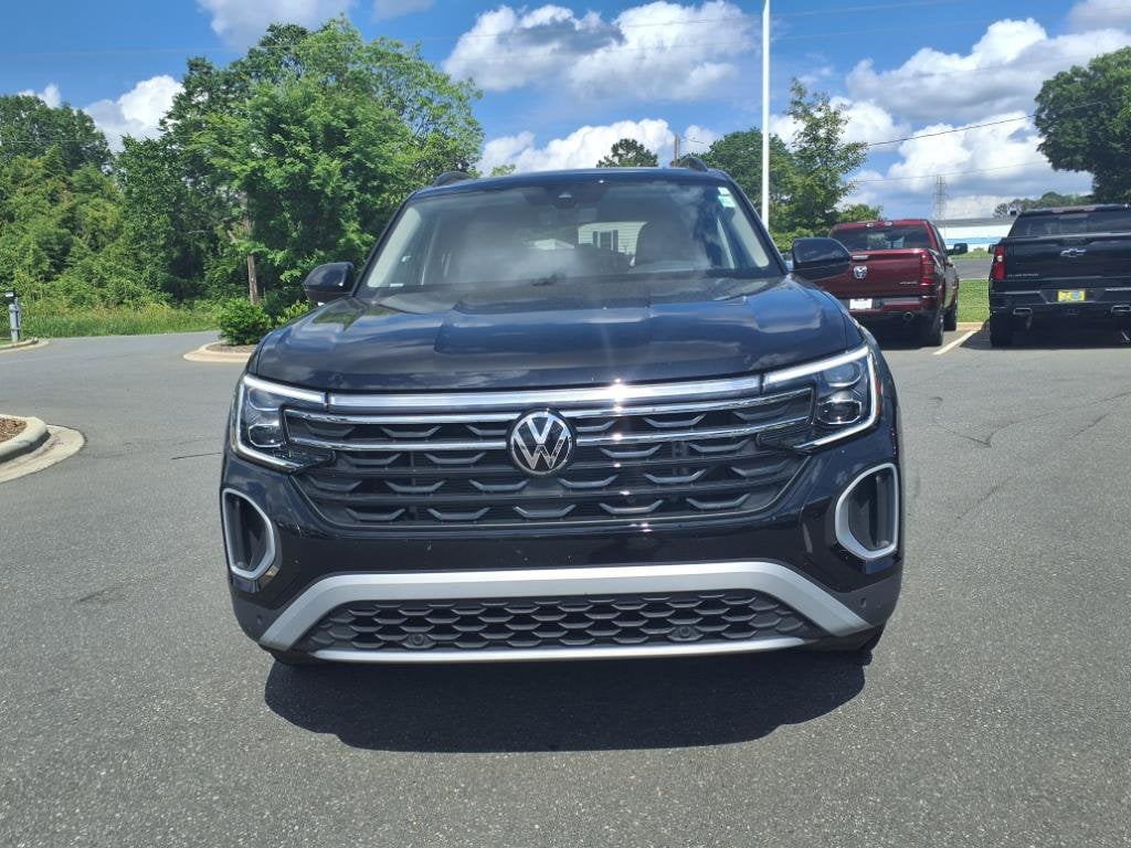 Certified 2024 Volkswagen Atlas 2.0T Peak Edition SEL 2.0T Peak Edition SEL 4MOTION