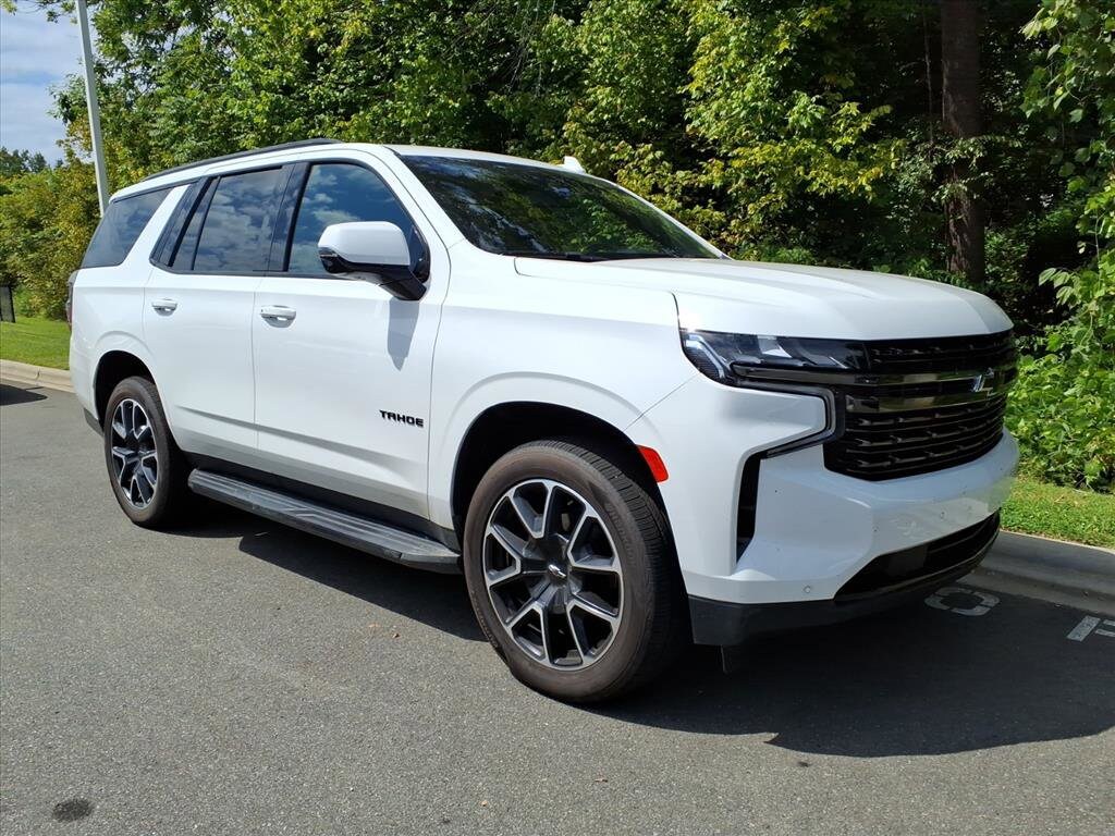 2021 Chevrolet Tahoe RST photo 2
