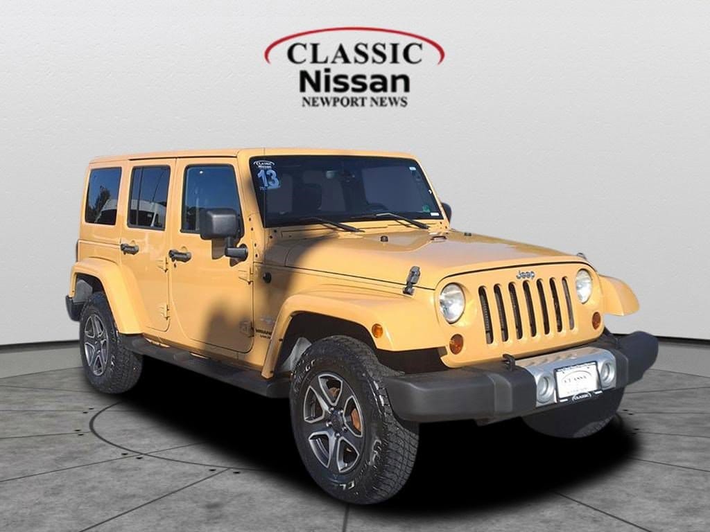 Used 2013 Jeep Wrangler Unlimited Sahara 4WD Sahara